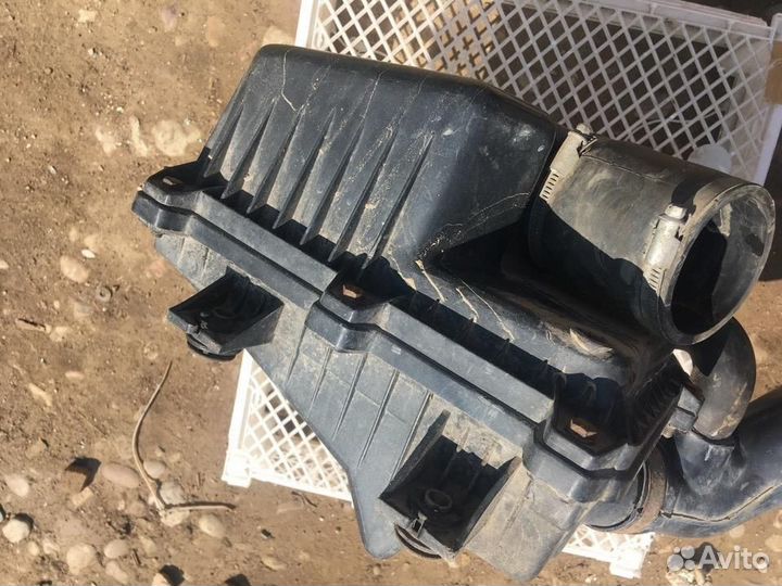 Корпус воздушного фильтра Киа Спортейдж