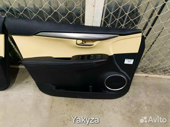 Обшивка двери передняя Лексус нх