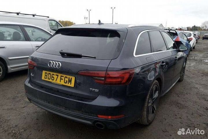 Audi A4 B9 2017 г по запчастям