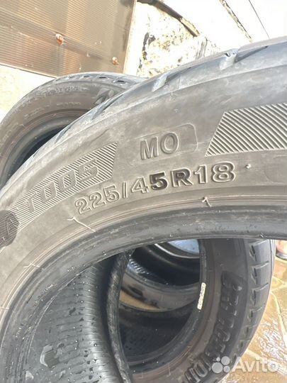 Bridgestone Turanza T005 225/45 R18