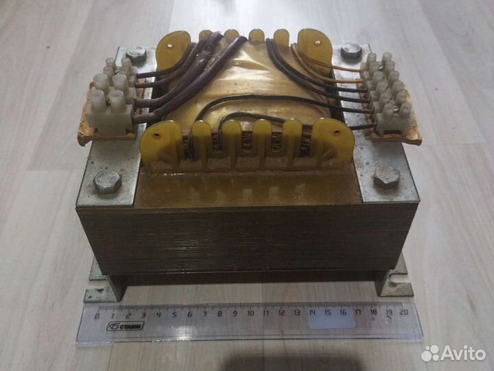 Понижающий трансформатор