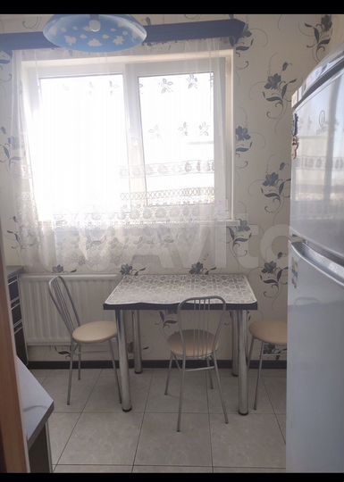 2-к. квартира, 43 м², 3/5 эт.