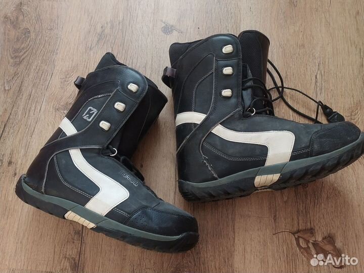 Сноубордические ботинки
