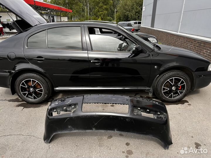 Бампер передний Skoda Octavia Tour