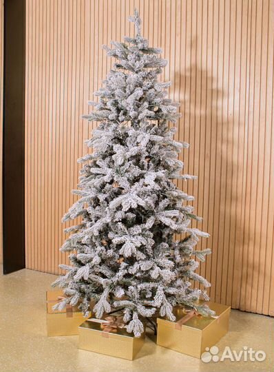 Елка искусственная