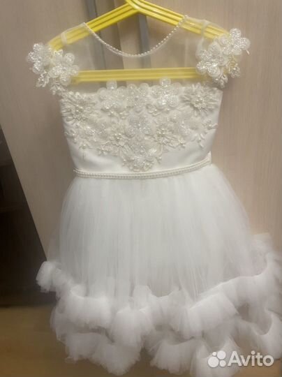 Детское нарядное платье 104