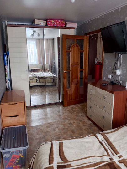 2-к. квартира, 42 м², 3/5 эт.