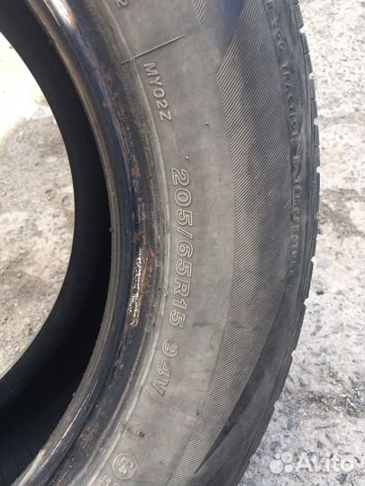 Bridgestone MY-02 Sporty Style 205/65 R15
