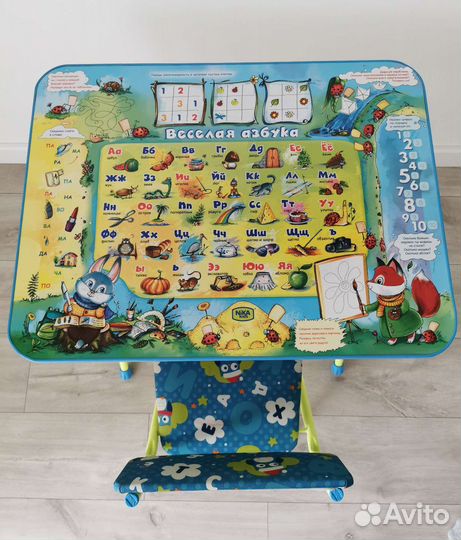 Детский стол и стул