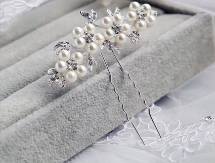 Заколка для волос новая