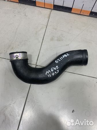 Патрубок интеркулера Mercedes W639 Vito Viano