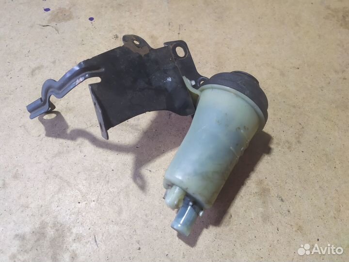 Бачек гур ford focus 1 фокус 1