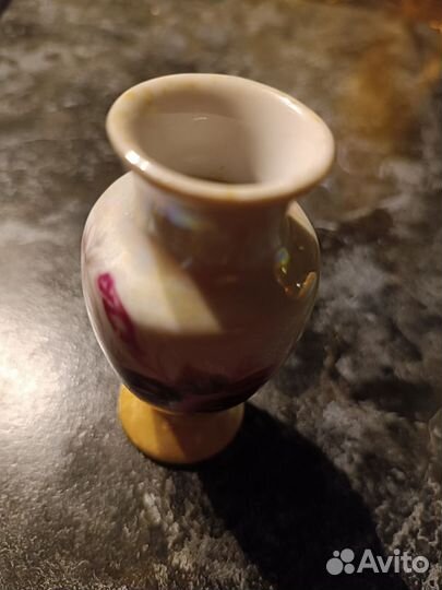 Ваза фарфор