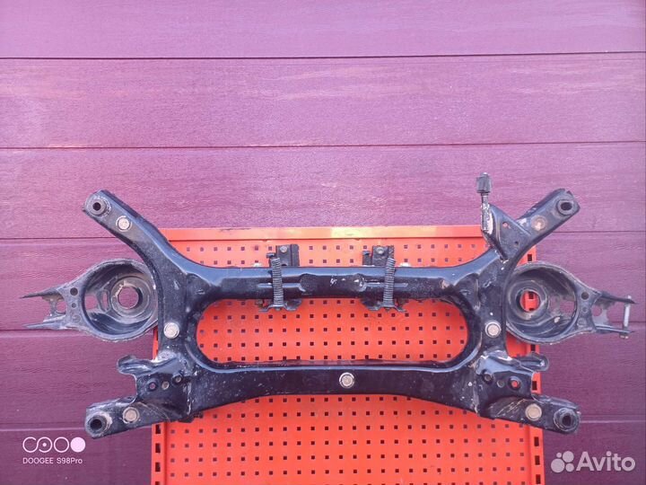 Балка задняя Toyota CH-R