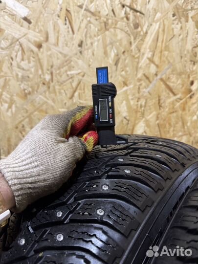 Nokian Tyres Hakkapeliitta 8 205/60 R16 92T