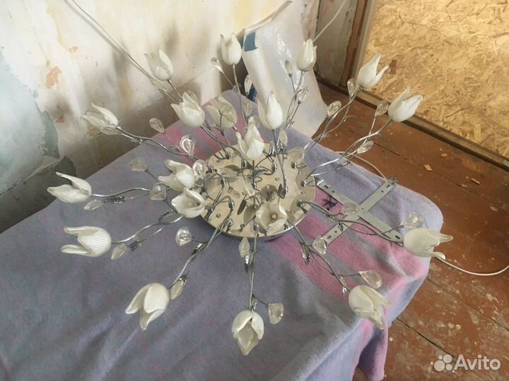 Люстра потолочная