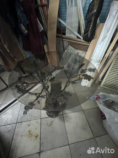 Кованный стол