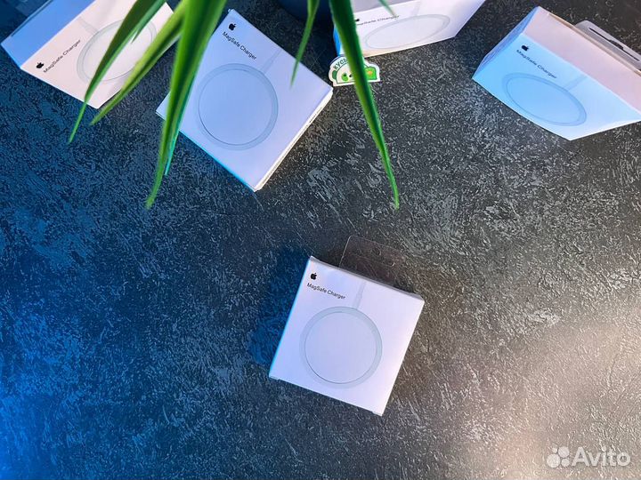 Зарядное устройство MagSafe charger 