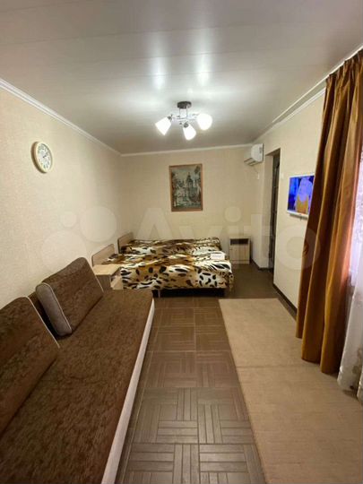 Дом 20 м² на участке 1 сот.