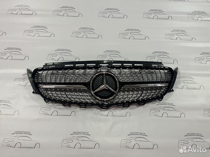 Решетка радиатора Mercedes W213 дорест diamante