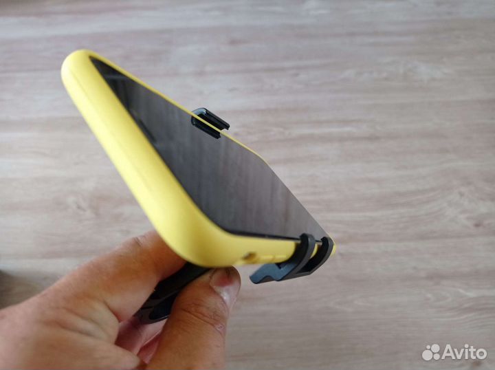 Держатель телефона на руль велосипеда. Черный