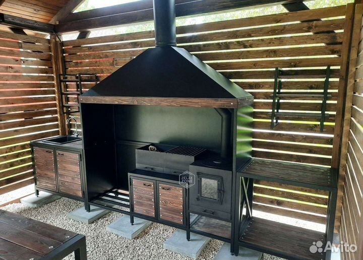 Мангал с Крышей Комплексы