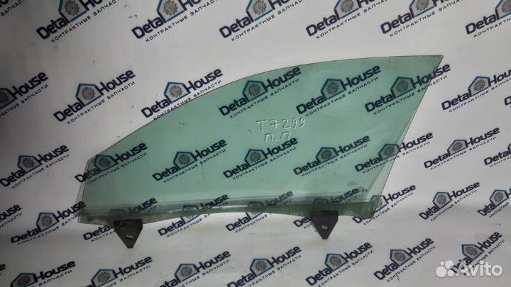 Стекло двери переднее правое Audi A4 B6 2.0 ALT