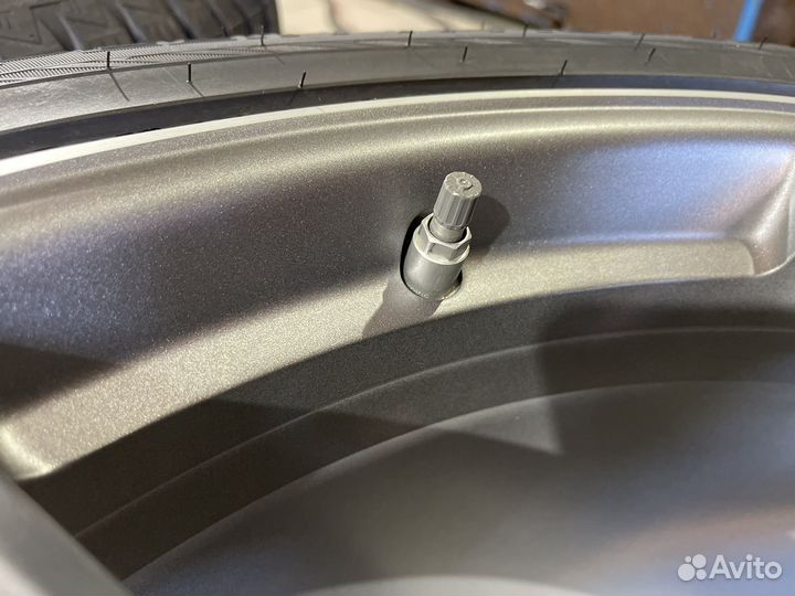 Новые зимние колеса R21 Mercedes GLS GLE X167