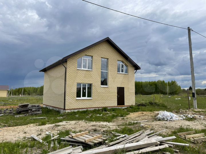Коттедж 130 м² на участке 6 сот.
