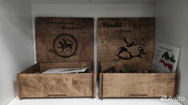 Деревянная карта мира