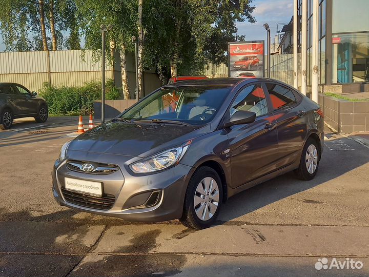 Hyundai Solaris 1.6 AT, 2012, 80 608 км