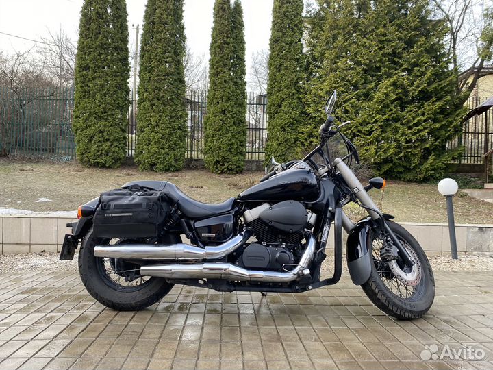 Honda VT750 C2B Shadow Phantom 2011