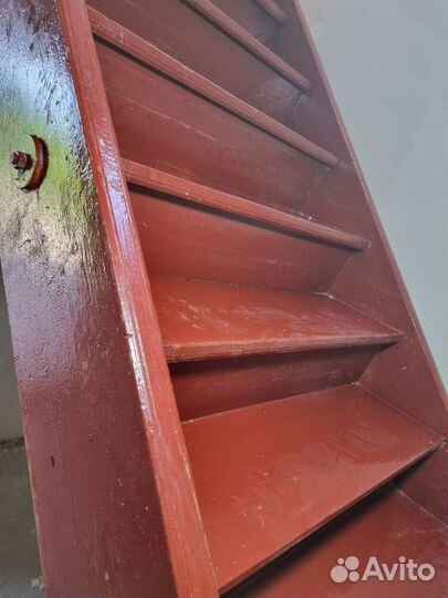 Продаю лестницу