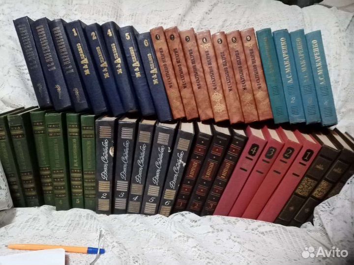 Продам книги