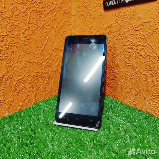 Prestigio Wize N3, 4 ГБ
