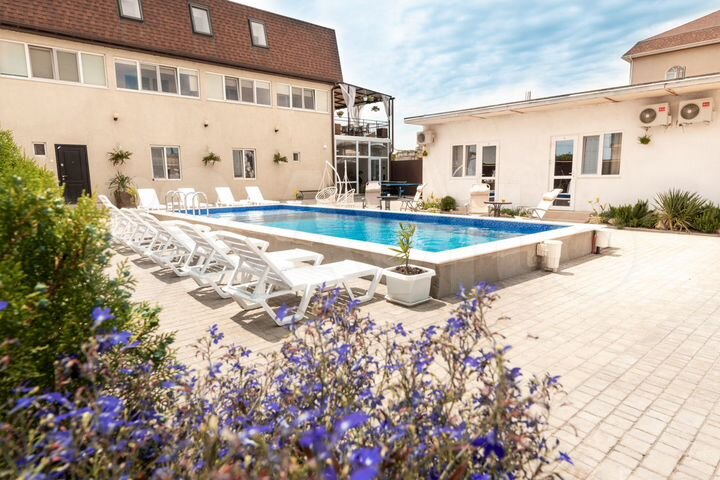 2-к. квартира, 47 м², 3/3 эт.