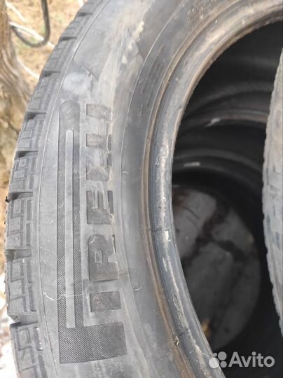Pirelli Ice Zero FR 225/55 R18