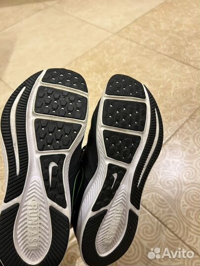 Кроссовки nike