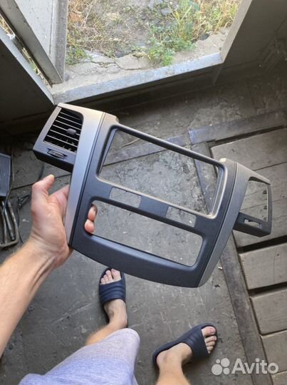 Рамка на магнитоллу toyota hilux