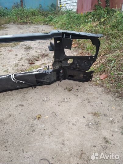 Передняя панель телевизор