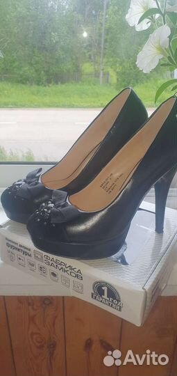 Туфли женские