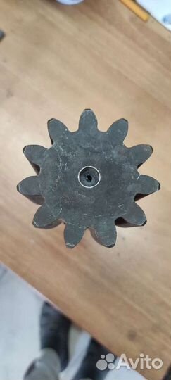 Вал шестерни на варавайку