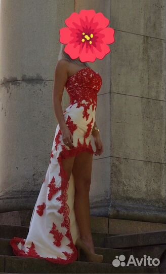 Платье вечернее