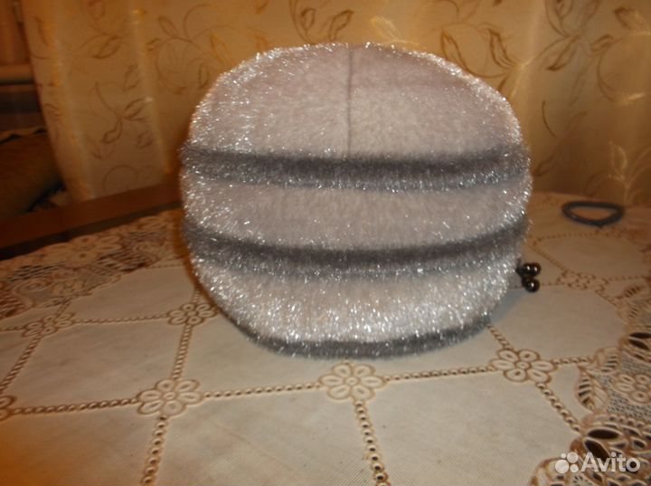 Женская шапка