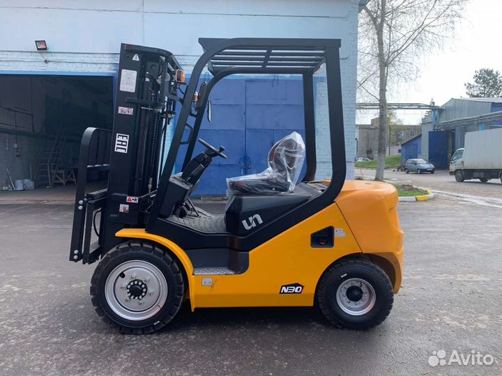 Вилочный погрузчик новый UN