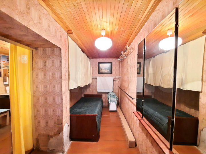 Дом 25 м² на участке 5,6 сот.