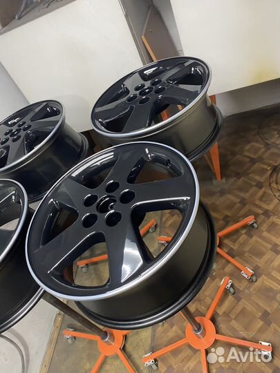 Комплект оригинальных дисков r17 mazda