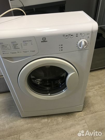 Стиральная машинка Индезит