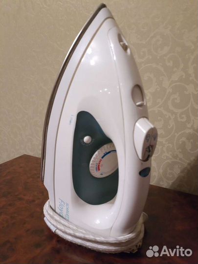 Утюг Scarlett SC-136S