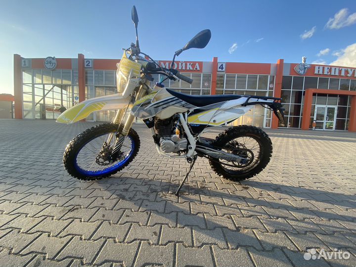 Ataki DR 250 Enduro